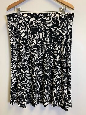 George Black & White Floral Circle Skirt